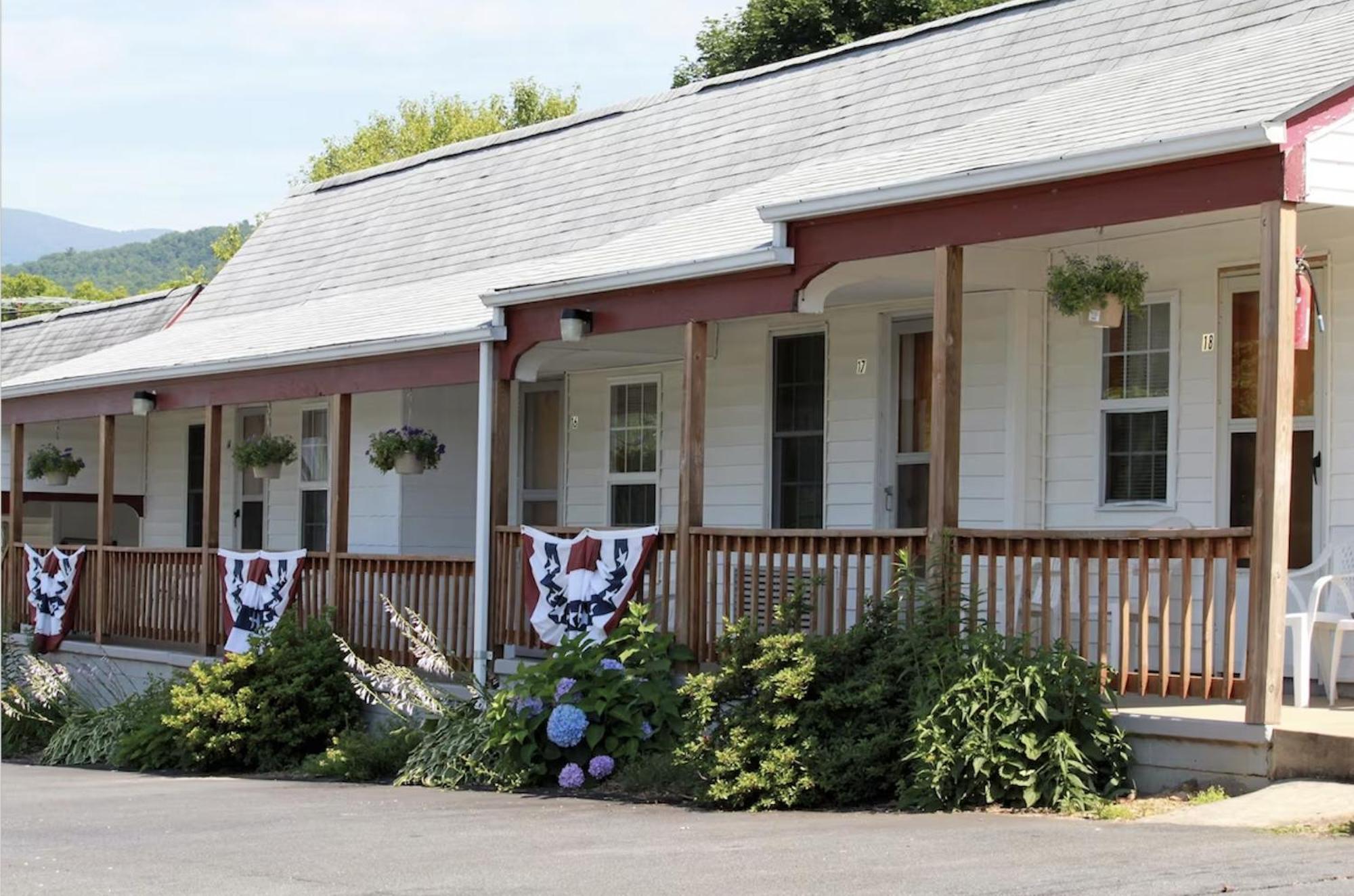 Hillside Motel Luray Buitenkant foto